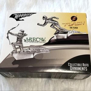 HOODIES The FLASH Collectible Hood Ornament For a Car etc Silver Tone Color